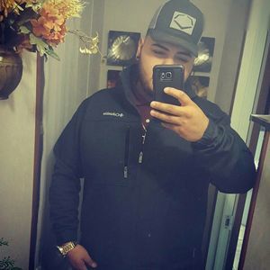 Meet your Posher, Javier